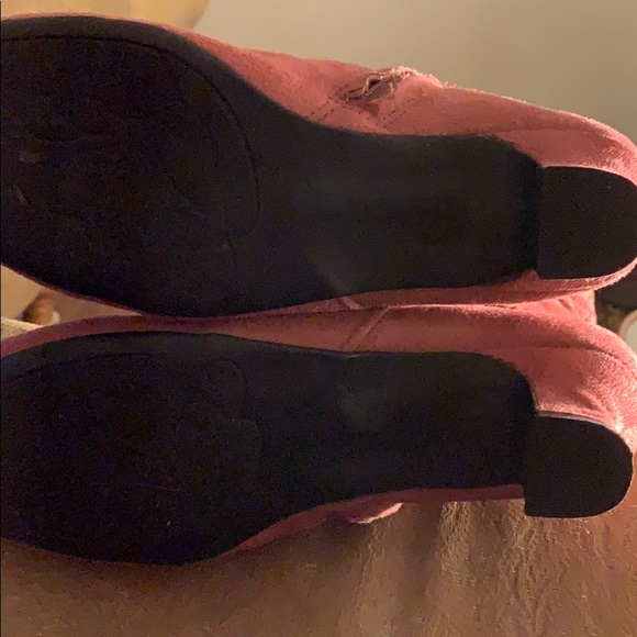 Pink Ruffle boots - Picture 7 of 7